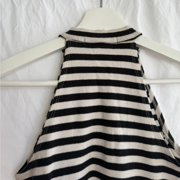 Demeanor Black and White Striped Halter Top Size Small - Picture 4 of 13